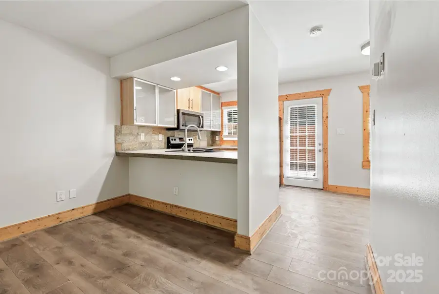 636 Chipley Avenue #6, Charlotte, NC 28205 - Image #3