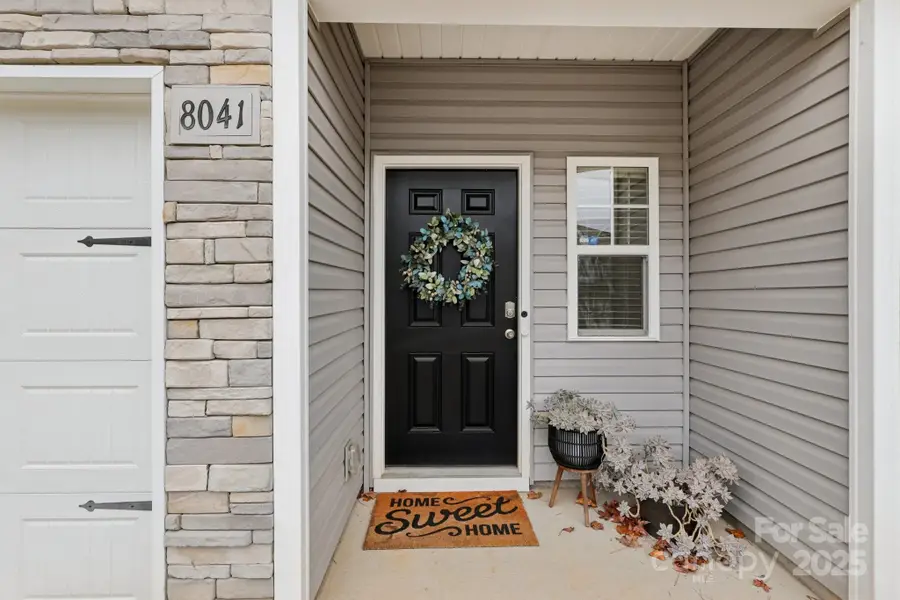 8041 Alderton Lane, Charlotte, NC 28215 - Image #3