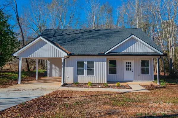 213 Mountain View Street, Forest City, NC 28043