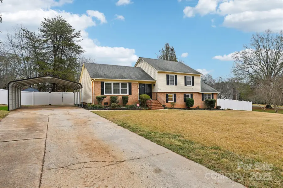1104 Colony Court, Gastonia, NC 28056 - Image #2