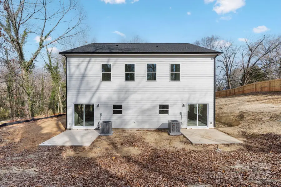 605 Coulwood Drive, Charlotte, NC 28214 - Image #3