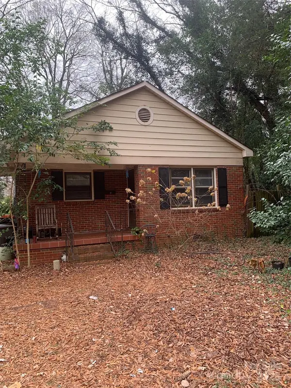 2500 Markham Court, Charlotte, NC 28205