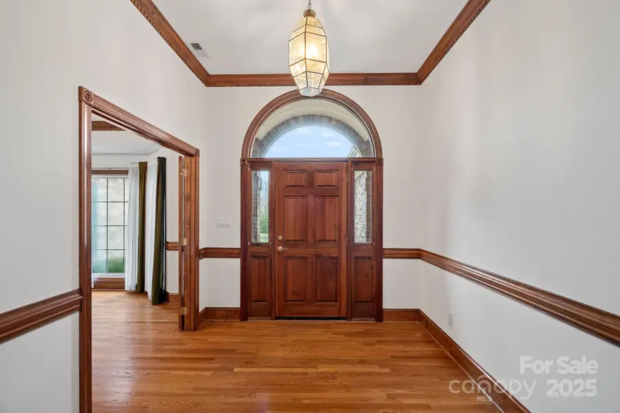 7021 High Vista Court, Matthews, NC 28104 - Image #2