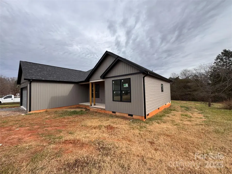 222 River Hill Road, Statesville, NC 28625 - Image #2