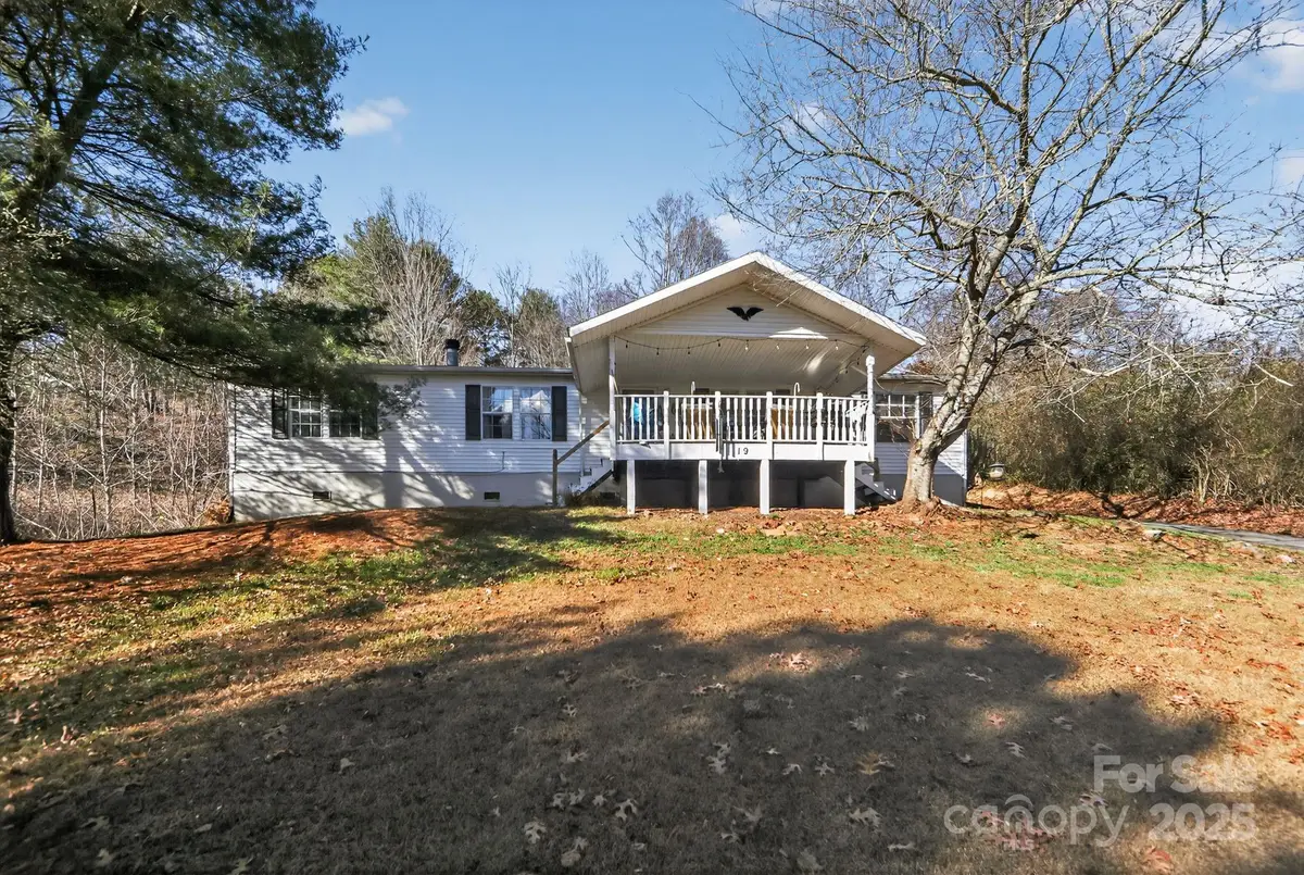 19 Morton Lane, Asheville, NC 28806 - Image #1