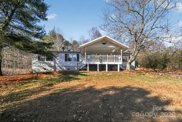 19 Morton Lane, Asheville, NC 28806