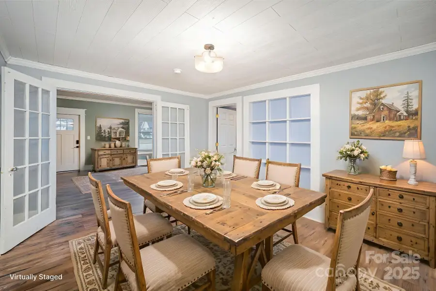 305 S Gaston Street, Dallas, NC 28034 - Image #3