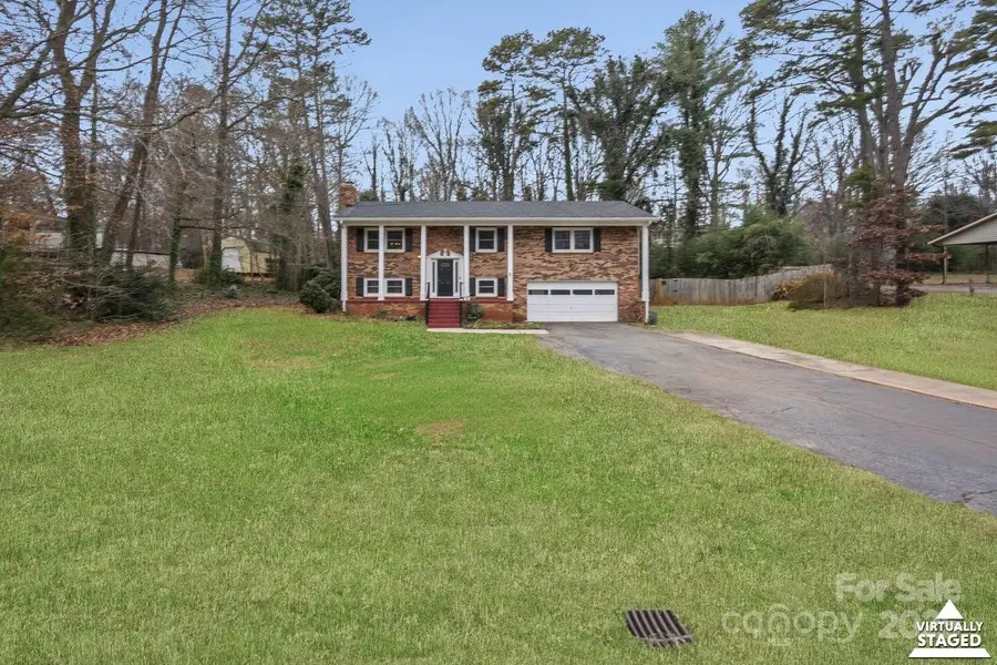 118 Brookmeade Drive, Statesville, NC 28625 - Image #3