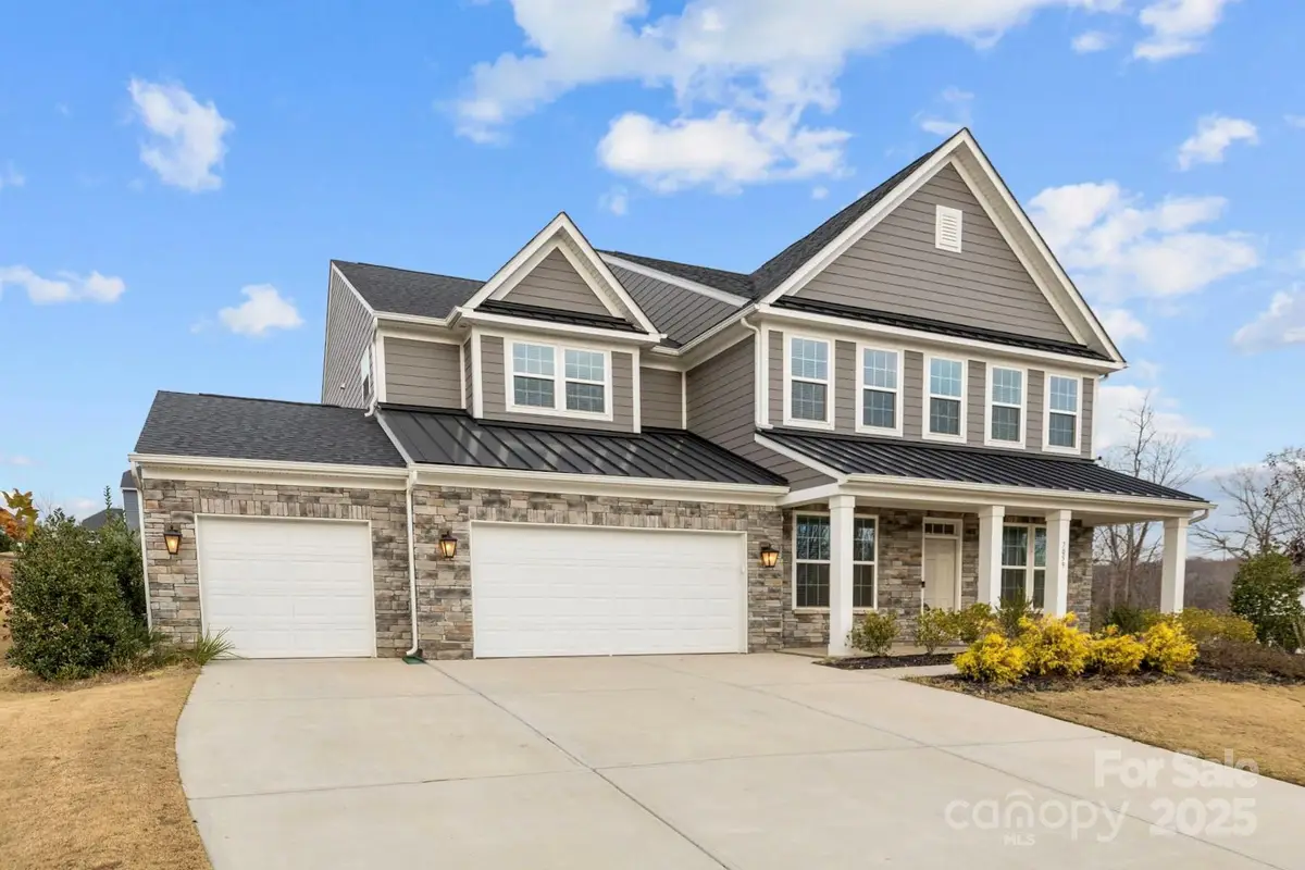 7059 Cloer Court, Charlotte, NC 28214 - Image #1