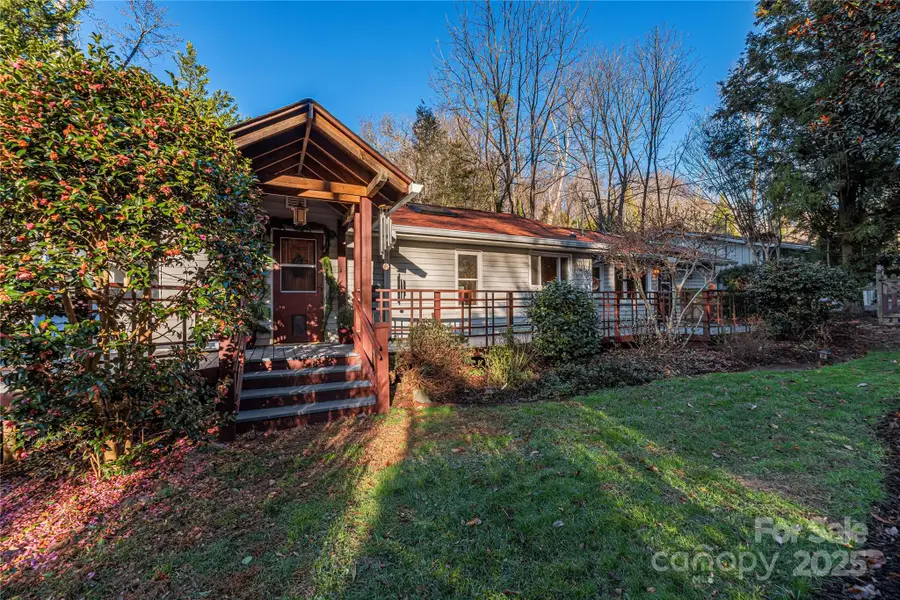 106 Spooks Branch Road, Asheville, NC 28804 - Image #3
