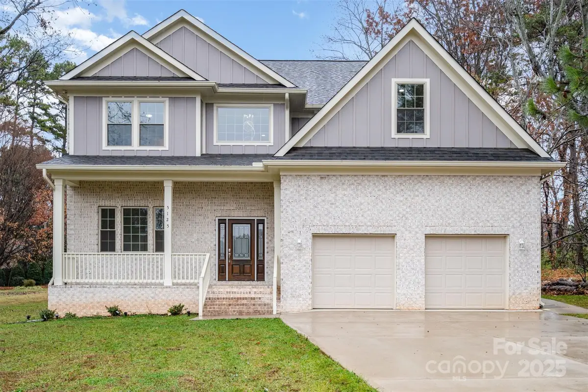 5125 Isaac Drive, Charlotte, NC 28216 - #1