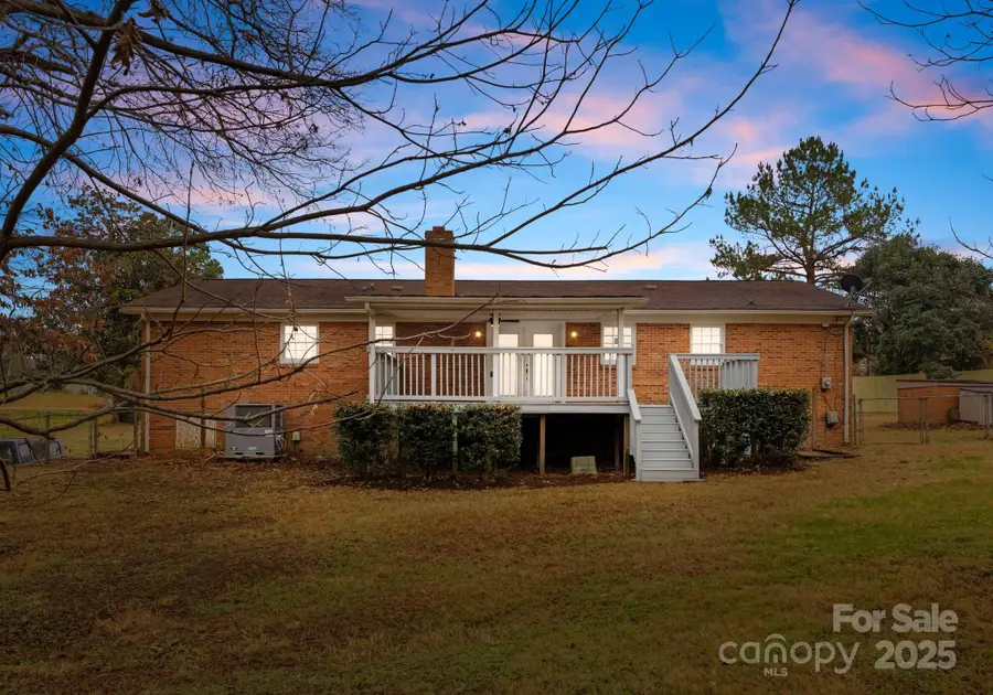 784 Crestmont Drive Se, Concord, NC 28025 - Image #2