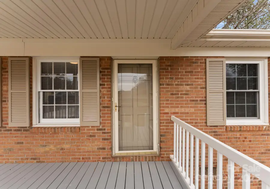 784 Crestmont Drive Se, Concord, NC 28025 - Image #3