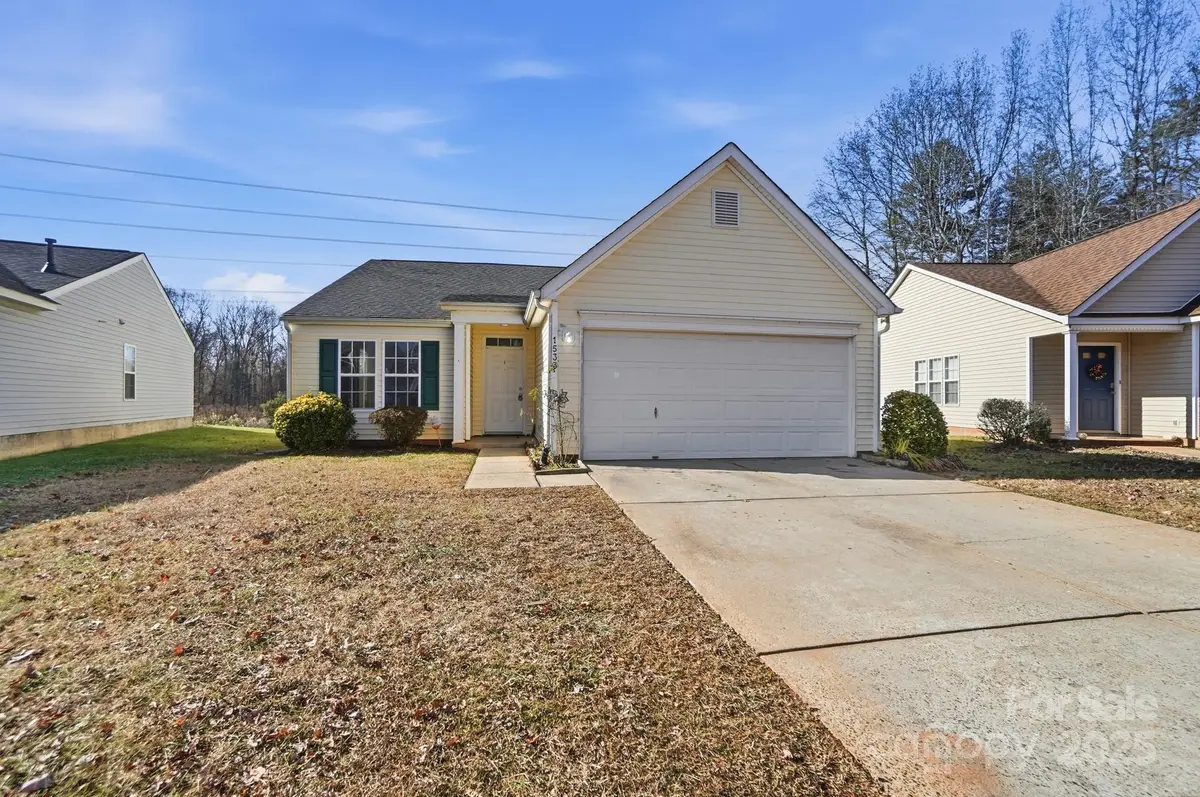1533 Hollow Maple Drive, Charlotte, NC 28216 - Image #1