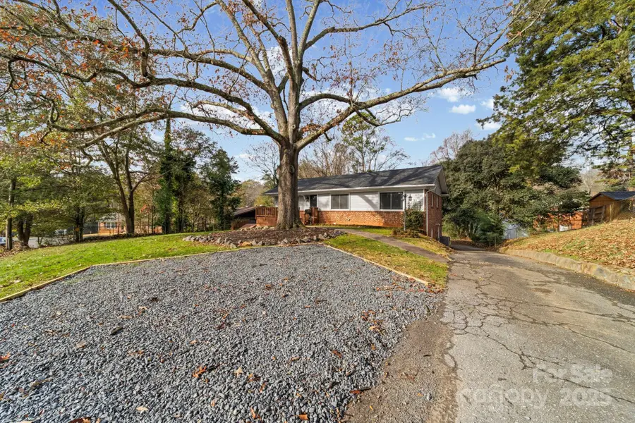 6514 Highwood Place, Charlotte, NC 28210 - Image #3