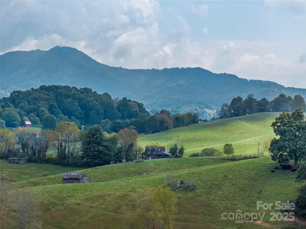 204 Ty Lea Drive #17, Waynesville, NC 28785