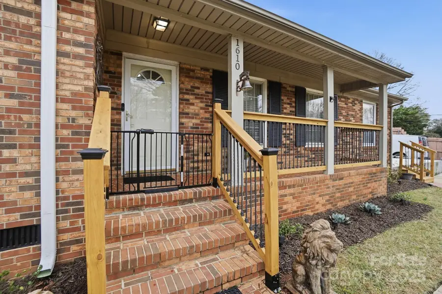 1610 Windyrush Lane, Gastonia, NC 28054 - Image #3