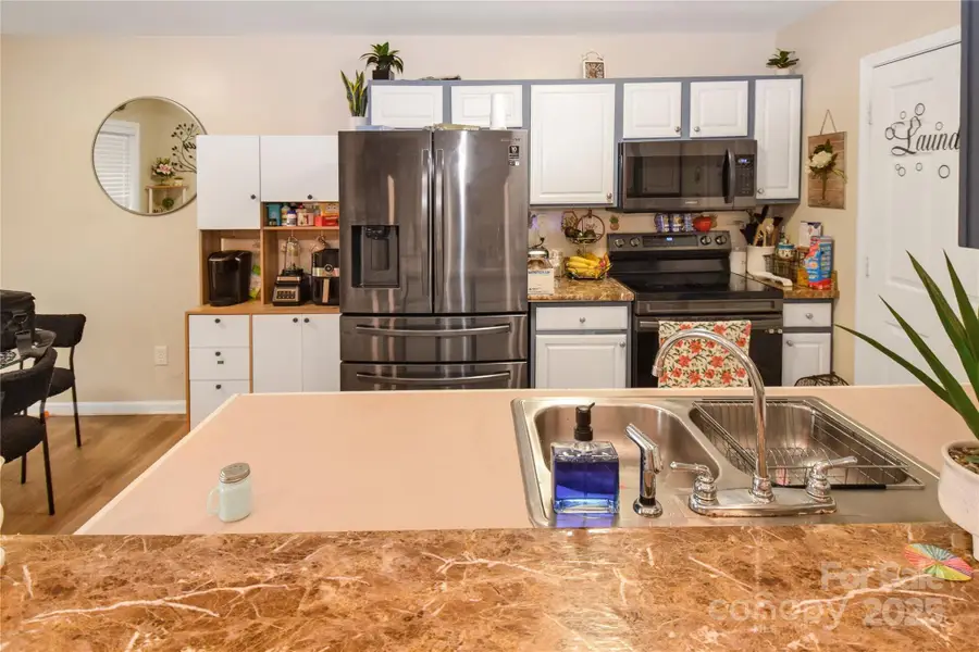 5337 Windy Valley Drive, Charlotte, NC 28208 - Image #3