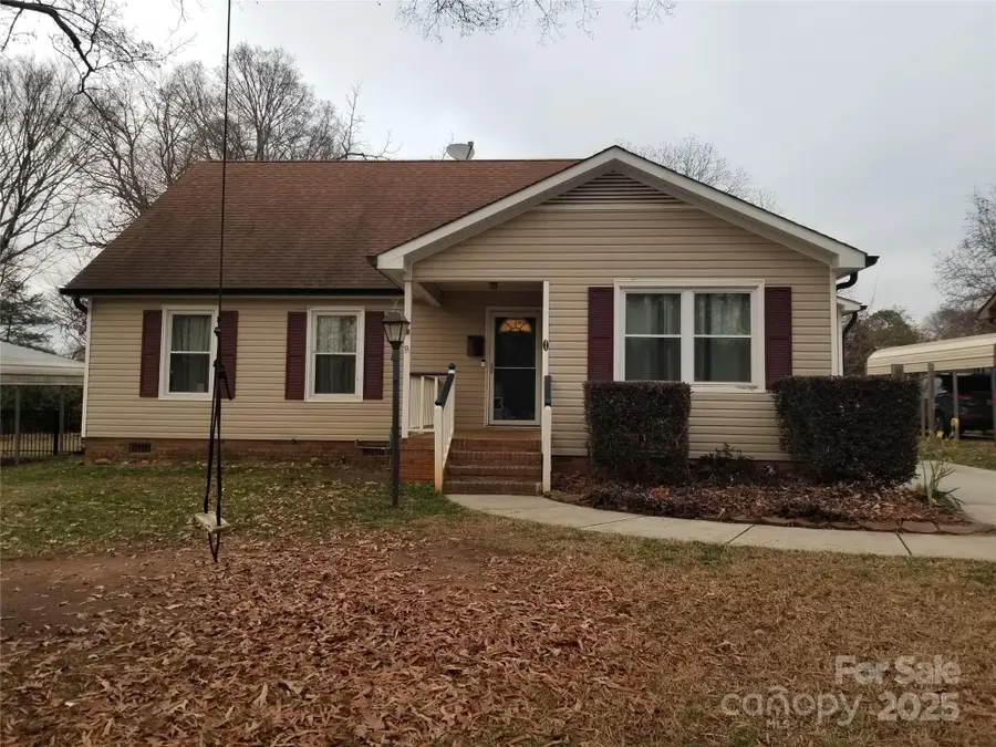 372 Aycock Street Ne, Concord, NC 28025 - Image #3