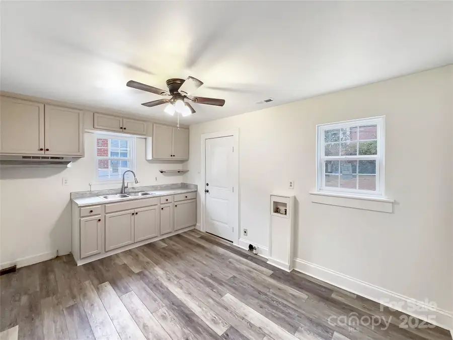 1121 Richard Street, Salisbury, NC 28144 - Image #3