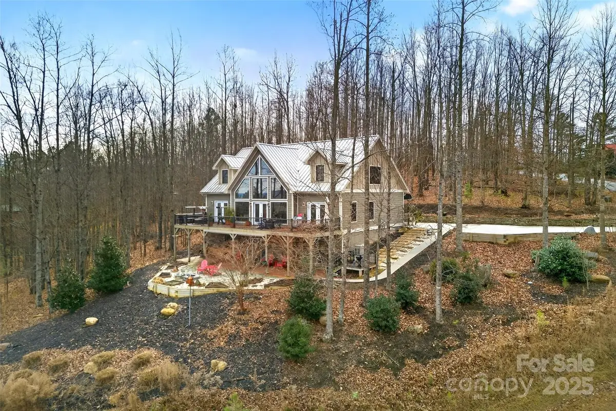 242 Lakeview Trail, Nebo, NC 28761 - Image #1