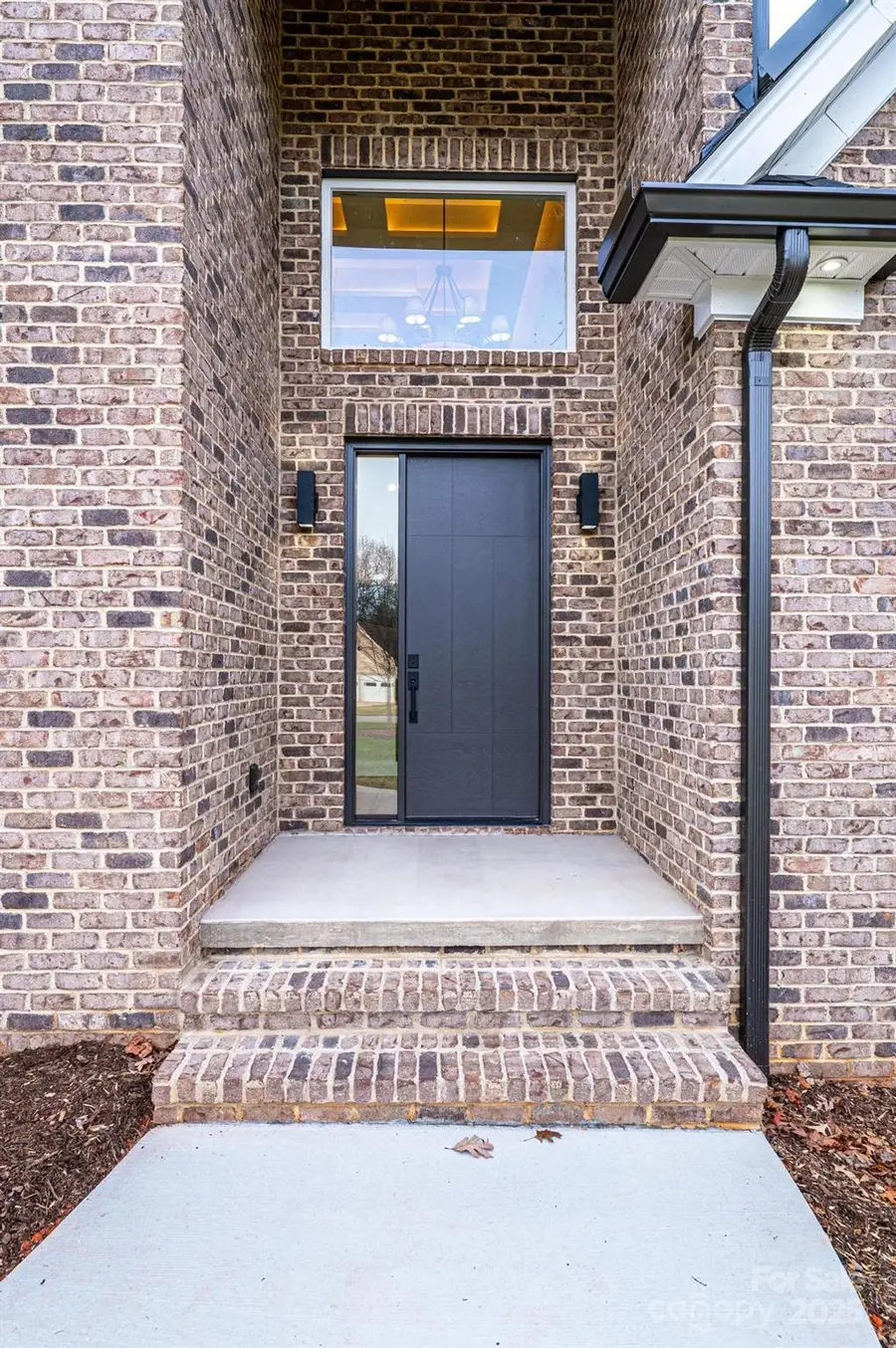 1328 33rd Avenue Drive Ne, Hickory, NC 28601 - Image #2