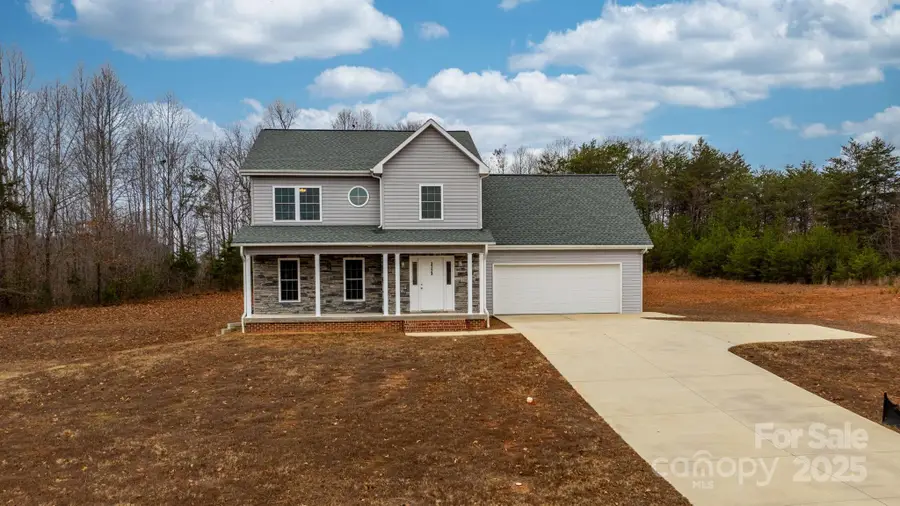 3723 Franklin Court, Newton, NC 28658 - Image #3