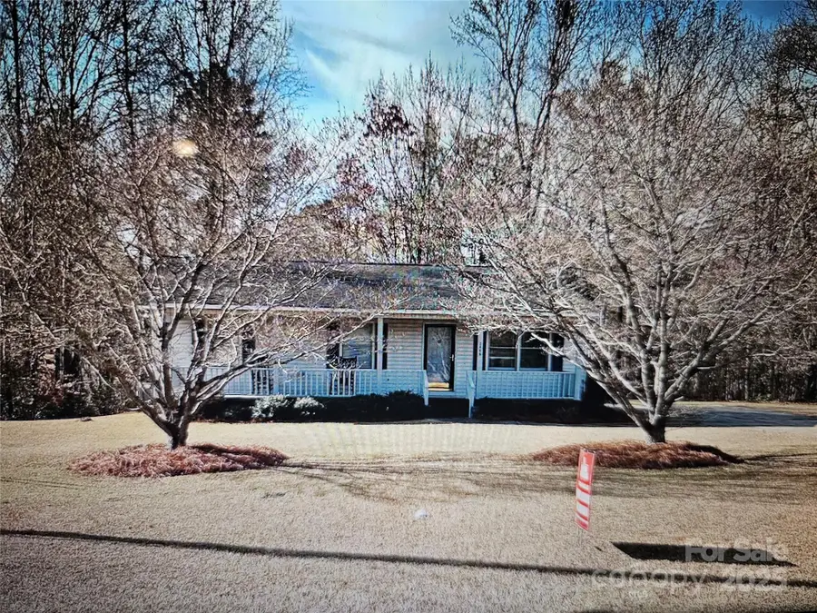 2486 Oxford Circle, Lancaster, SC 29720 - #2