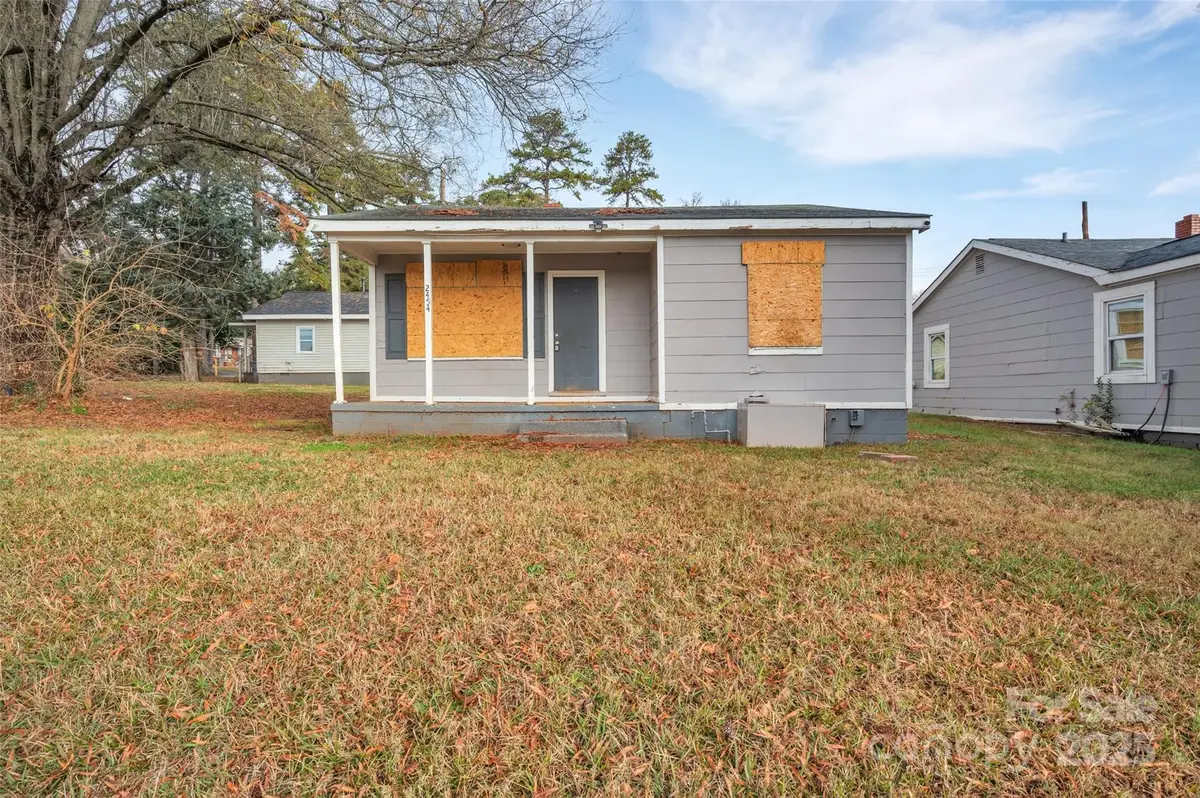 2454 Elmin Street, Charlotte, NC 28208 - Image #1