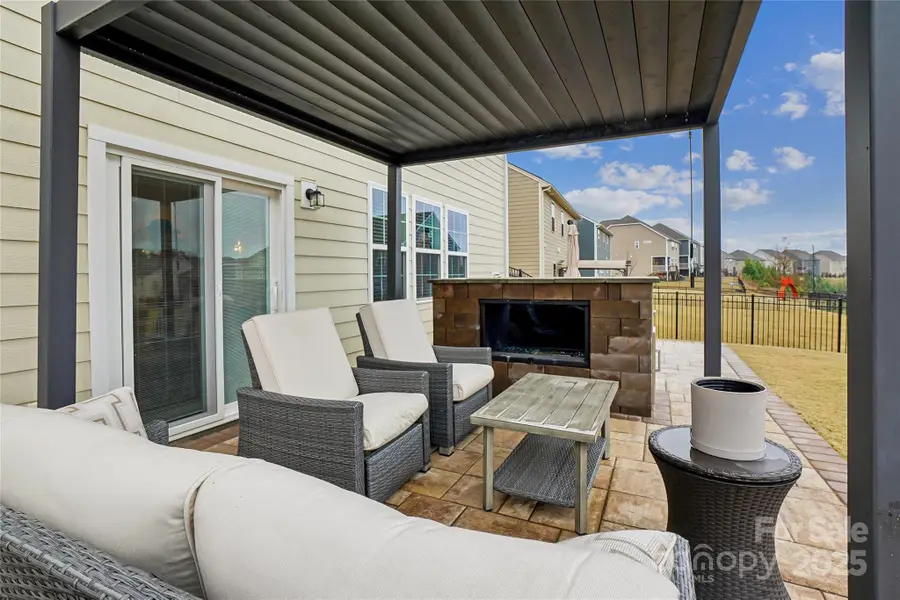 17312 Snug Harbor Road, Charlotte, NC 28278 - Image #3