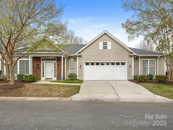 8615 Tayland Cellers Court, Charlotte, NC 28277