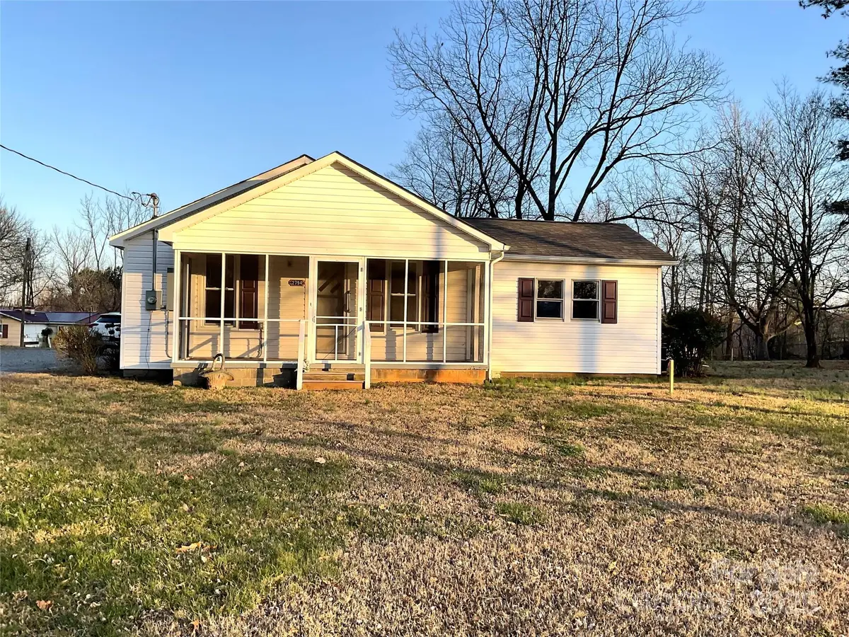 2794 E Nc Highway 150 Highway, Lincolnton, NC 28092 - Image #1