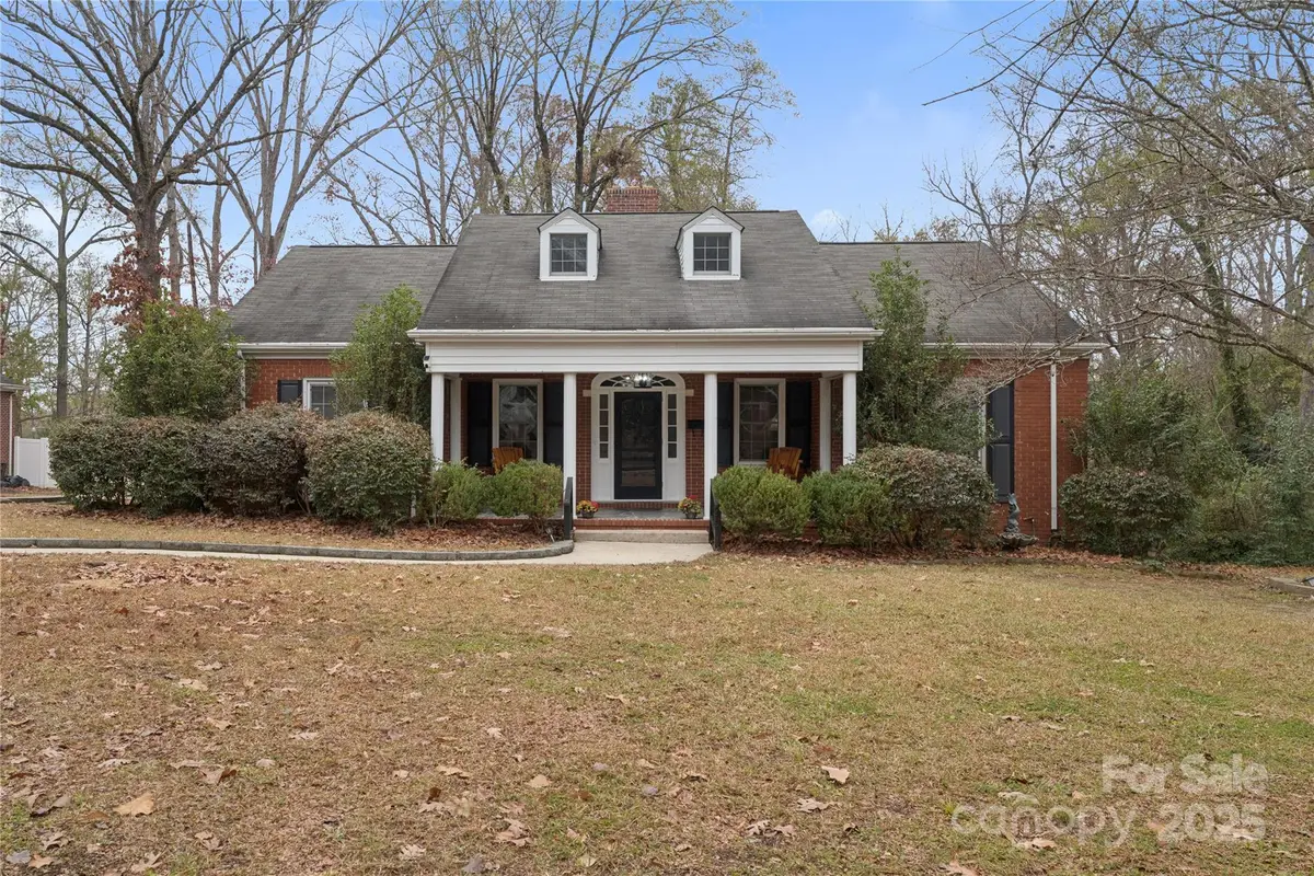 514 W Barr Street, Lancaster, SC 29720 - Image #1