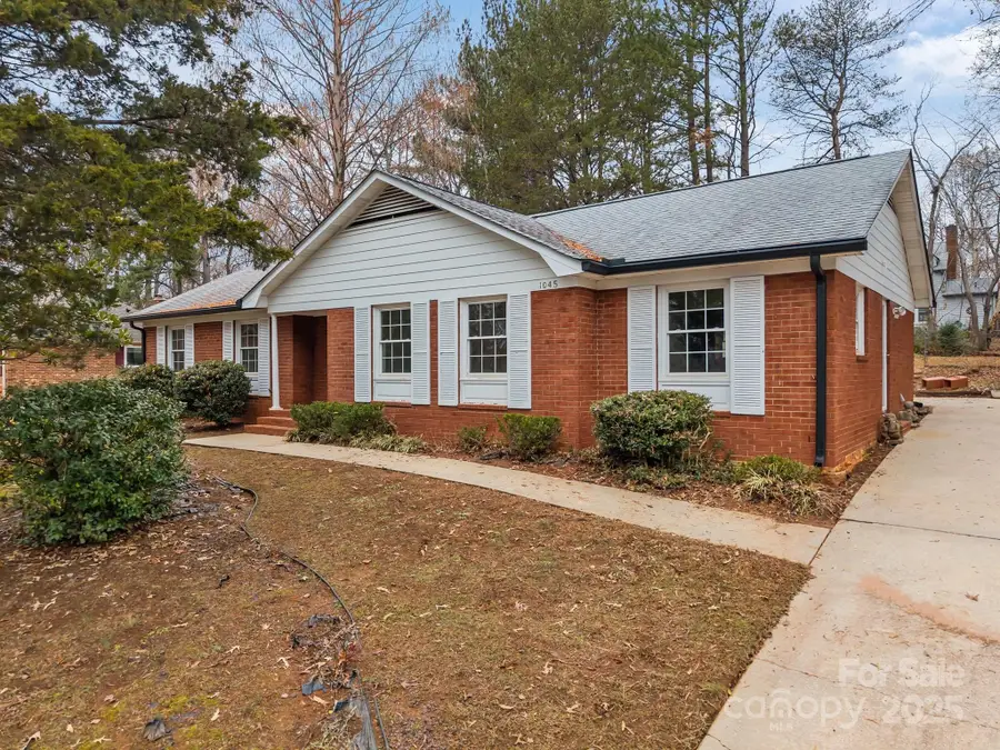 1045 S Magnolia Street, Mooresville, NC 28115 - Image #2