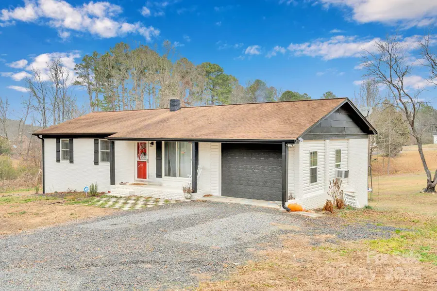 17154 Frog Pond Road, Oakboro, NC 28129 - Image #2