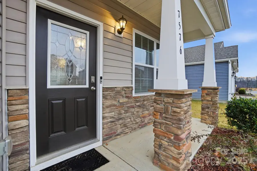 7576 Stonehouse Drive, Gastonia, NC 28056 - Image #3
