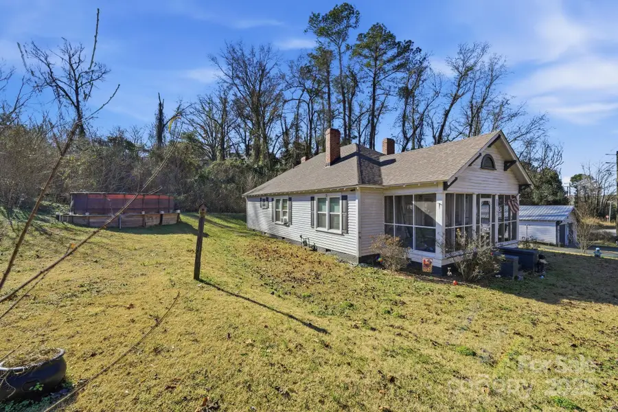 105 1st Street, Rockingham, NC 28379 - Image #2