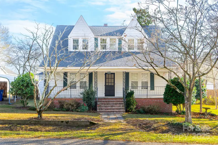 315 W Blakeney Street, Pageland, SC 29728 - #2