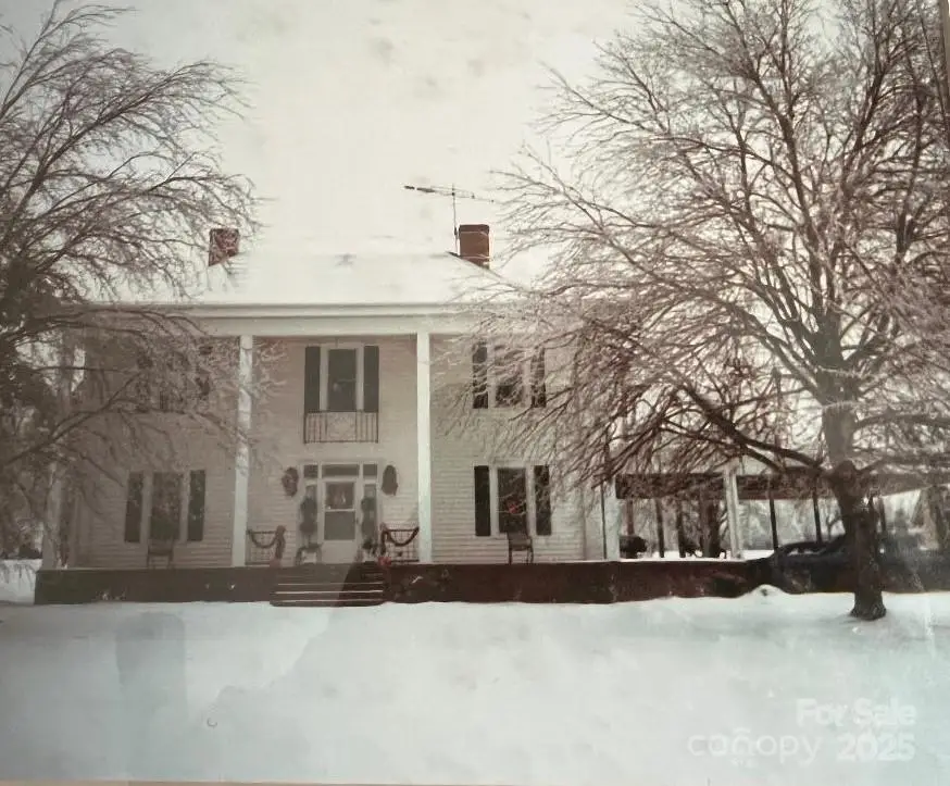 526 W Houstonville Road W #2, Hamptonville, NC 27020 - Image #2