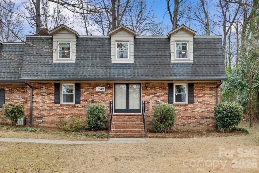 1040 Timber Lake Drive, Charlotte, NC 28227 - Image #2