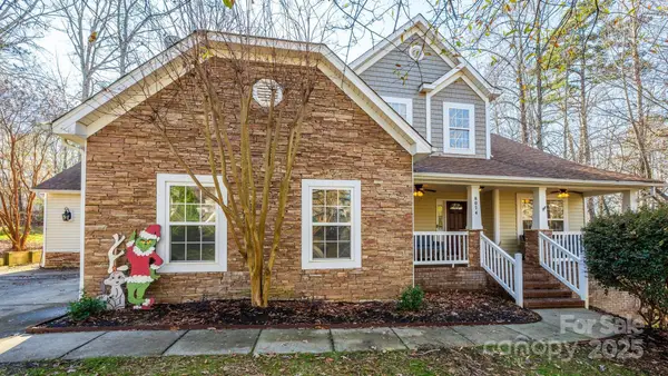 8074 Andrew Franklin Drive, Denver, NC 28037