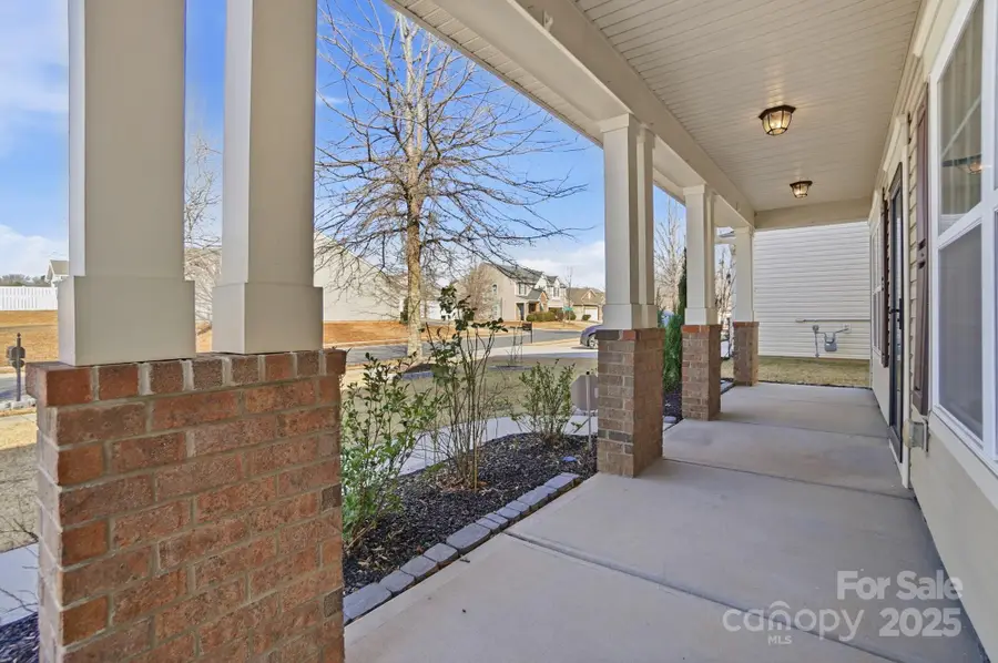 14609 Glenduff Place, Charlotte, NC 28278 - Image #3