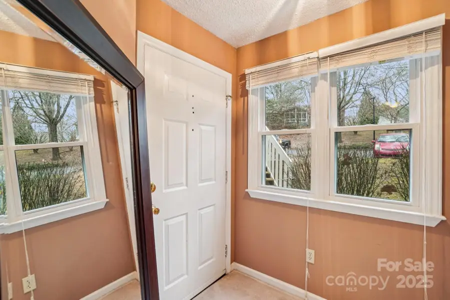 2 Creekside Lane, Asheville, NC 28803 - Image #3