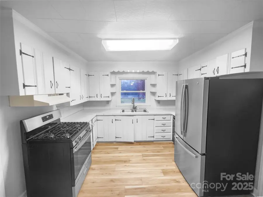 2009 Hickory Grove Road, Gastonia, NC 28056 - Image #2