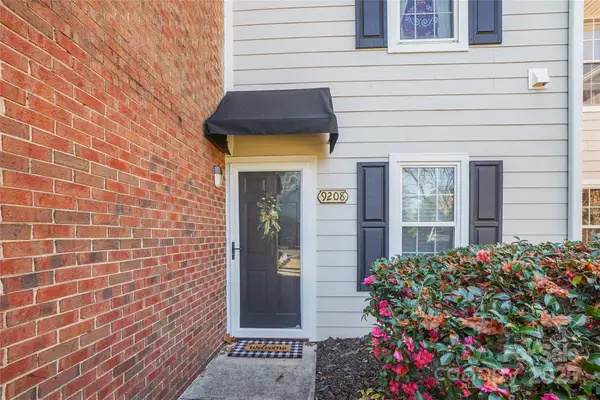 9208 Kings Canyon Drive, Charlotte, NC 28210