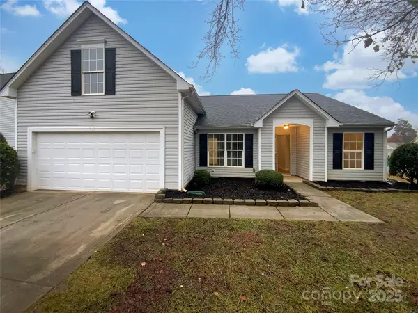 10804 Gardenia Street, Charlotte, NC 28215