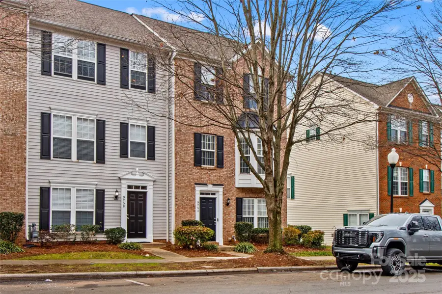 9754 Blossom Hill Drive, Huntersville, NC 28078 - Image #3