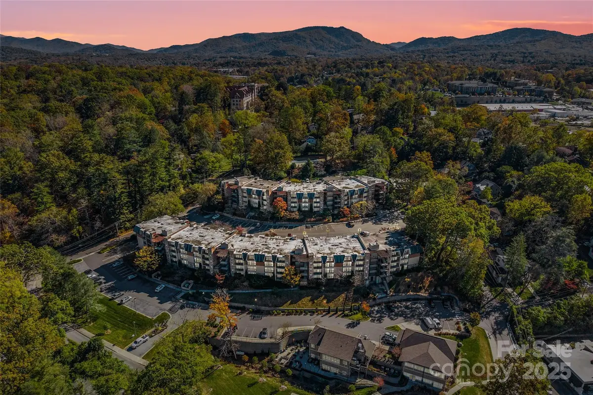 430 Bowling Park Road, Asheville, NC 28803 - Image #1