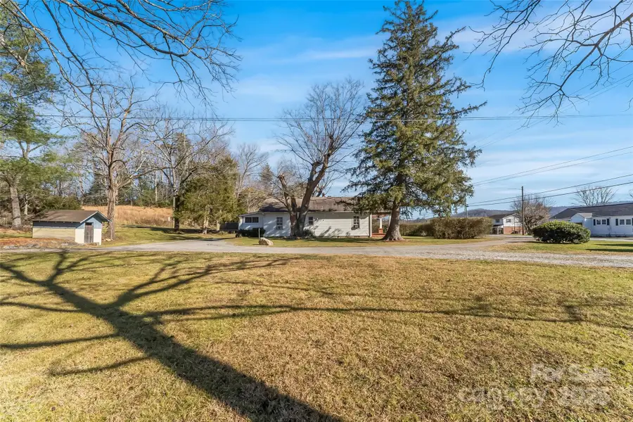 503 Old Hendersonville Highway, Brevard, NC 28712 - Image #2