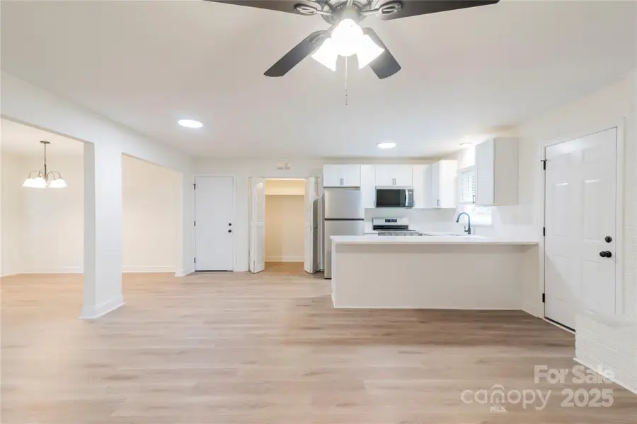 1808 Taylor Drive, Gastonia, NC 28052 - Image #3